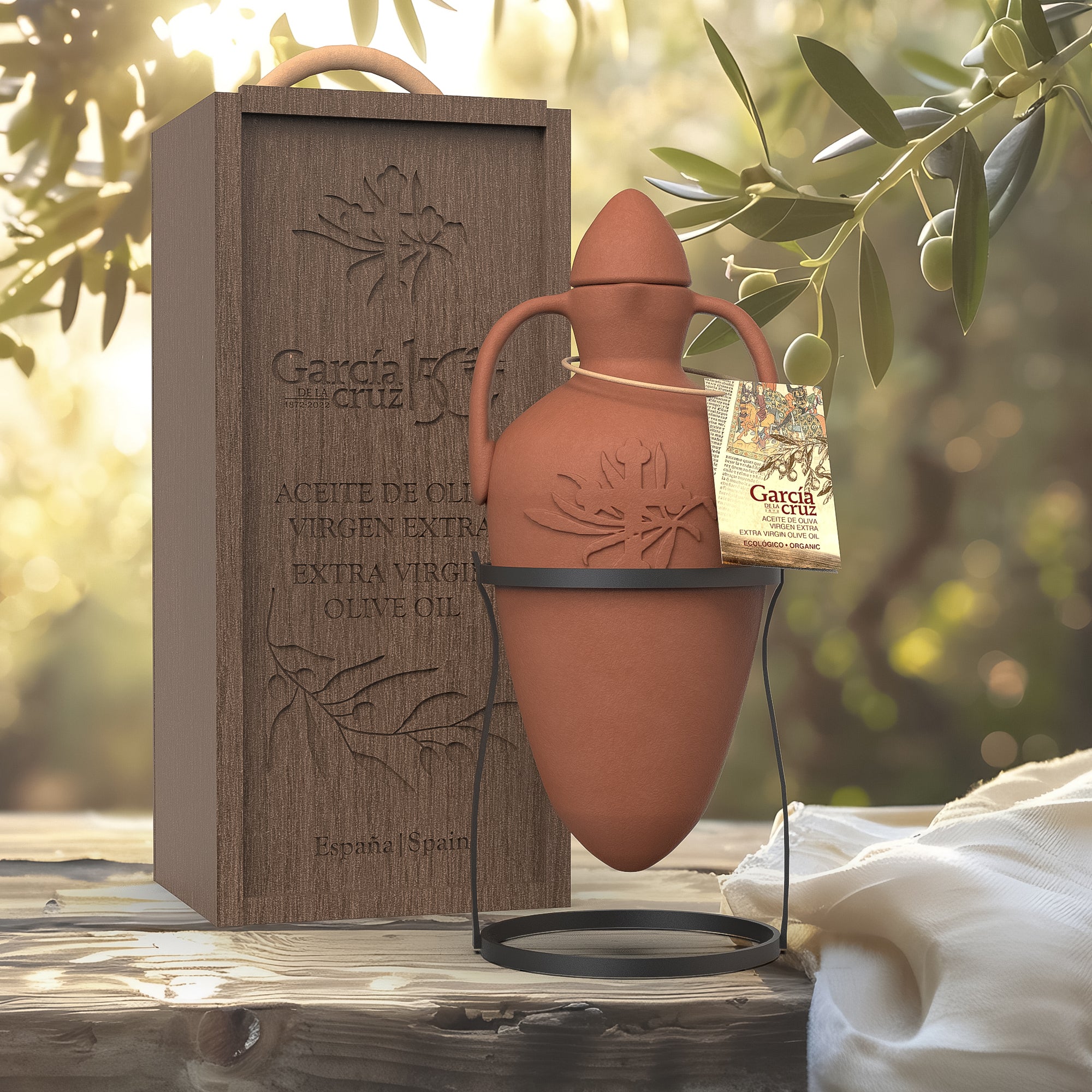 Mediterranean Ceramic Amphora – Early Harvest Organic EVOO